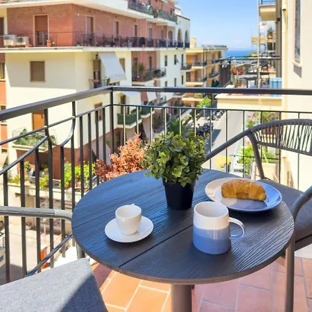 Elegant & Modern 4bedroom In *