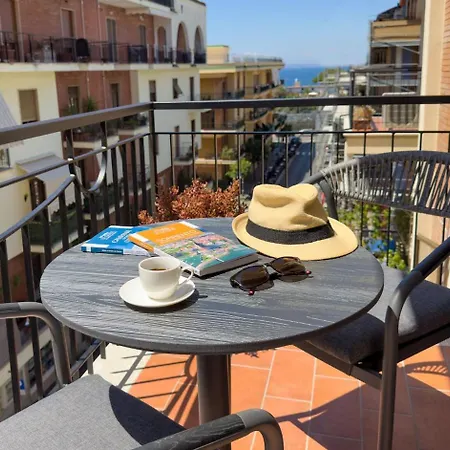 Elegant & Modern 4bedroom In *