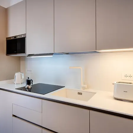 Elegant & Modern 4bedroom In 아파트 *