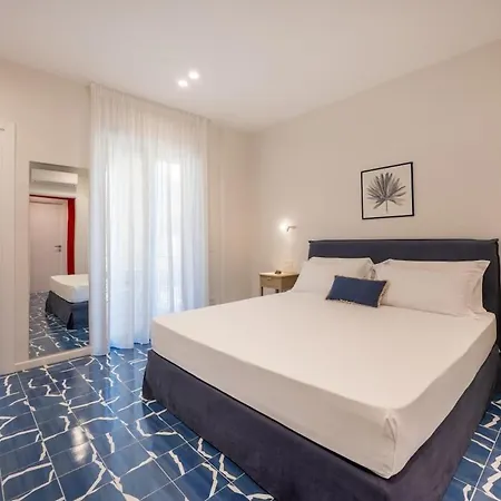 Elegant & Modern 4bedroom In 索伦托