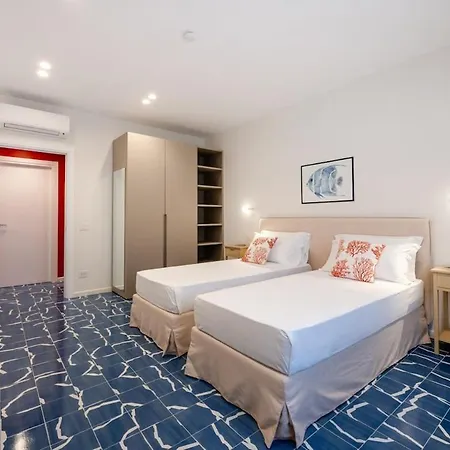 아파트 Elegant & Modern 4bedroom In 소렌토