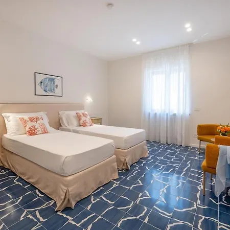 Elegant & Modern 4bedroom In 公寓