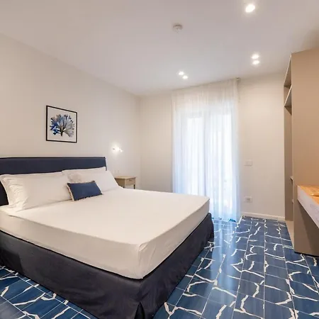 Elegant & Modern 4bedroom In 公寓 *