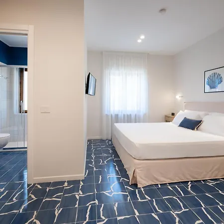 Elegant & Modern 4bedroom In Apartment