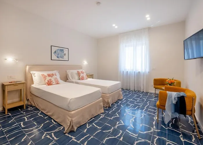 Elegant & Modern 4bedroom In Апартаменты