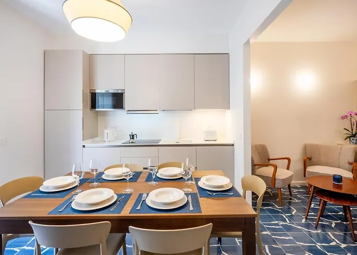 아파트 Elegant & Modern 4bedroom In 소렌토