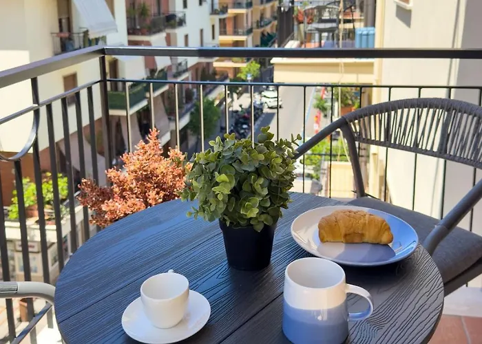 Апартаменты Elegant & Modern 4bedroom In Сорренто