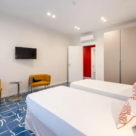 Elegant & Modern 4bedroom In Apartment