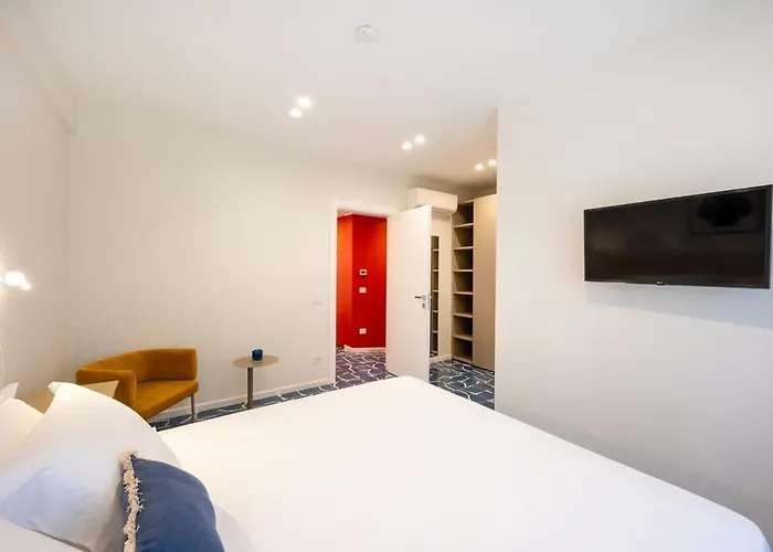 Elegant&modern 4bedroom In *