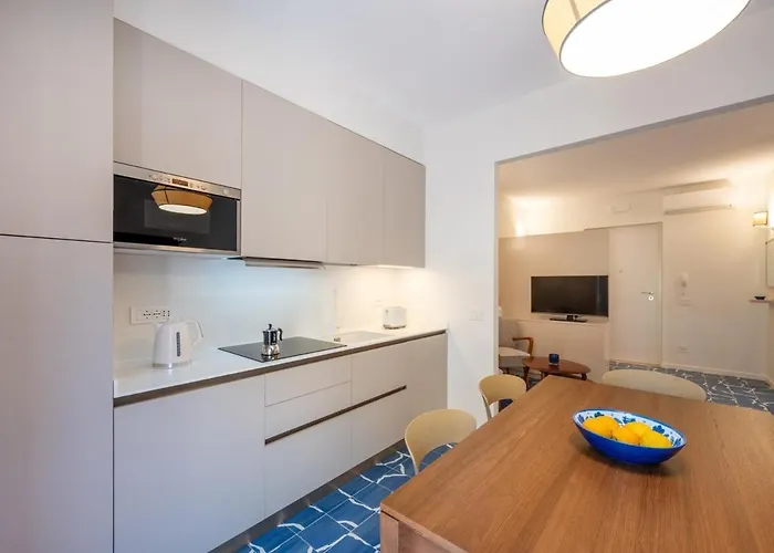 Elegant&modern 4bedroom In * Sorrento